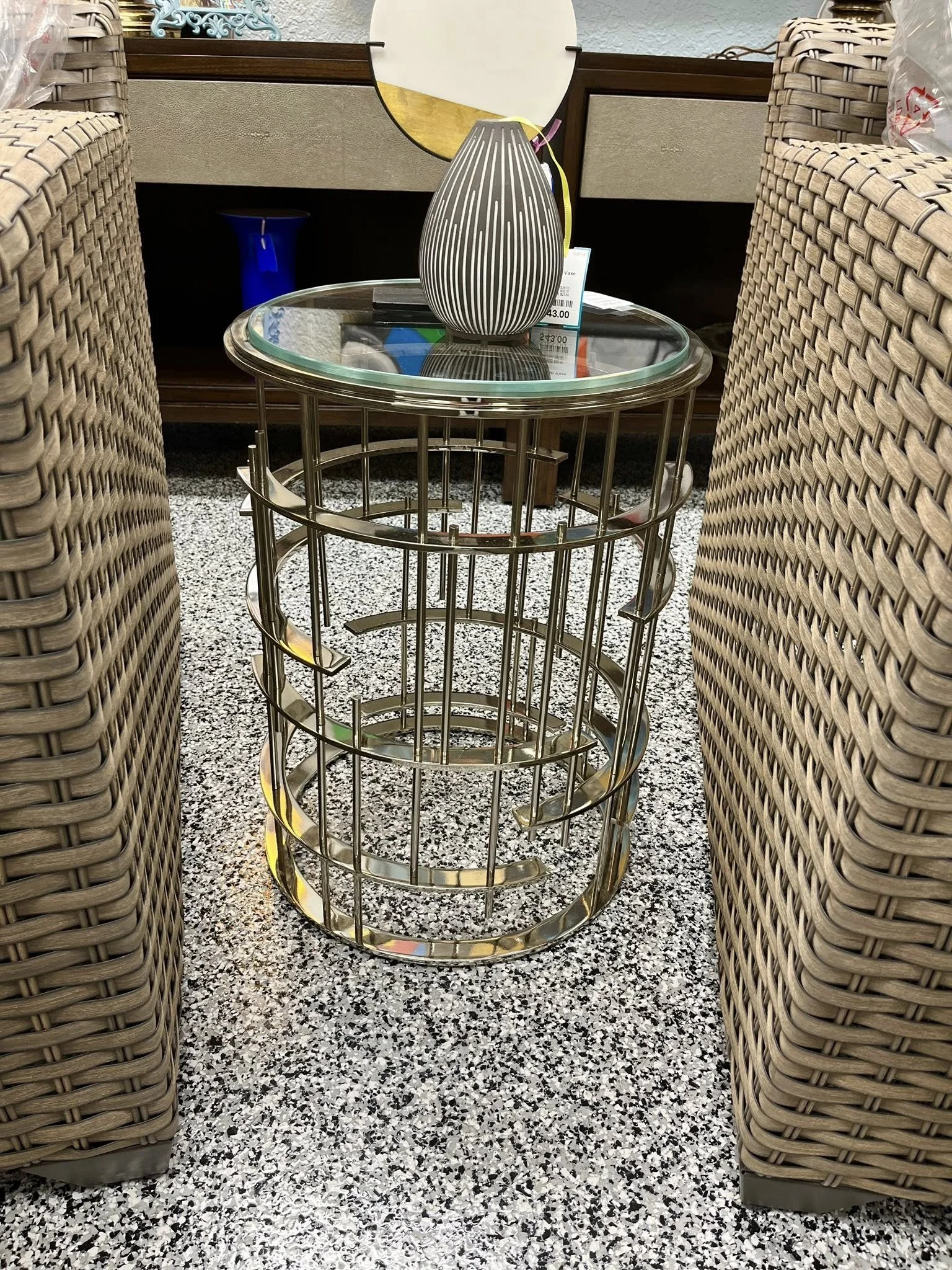 Baker Tic Tac Table