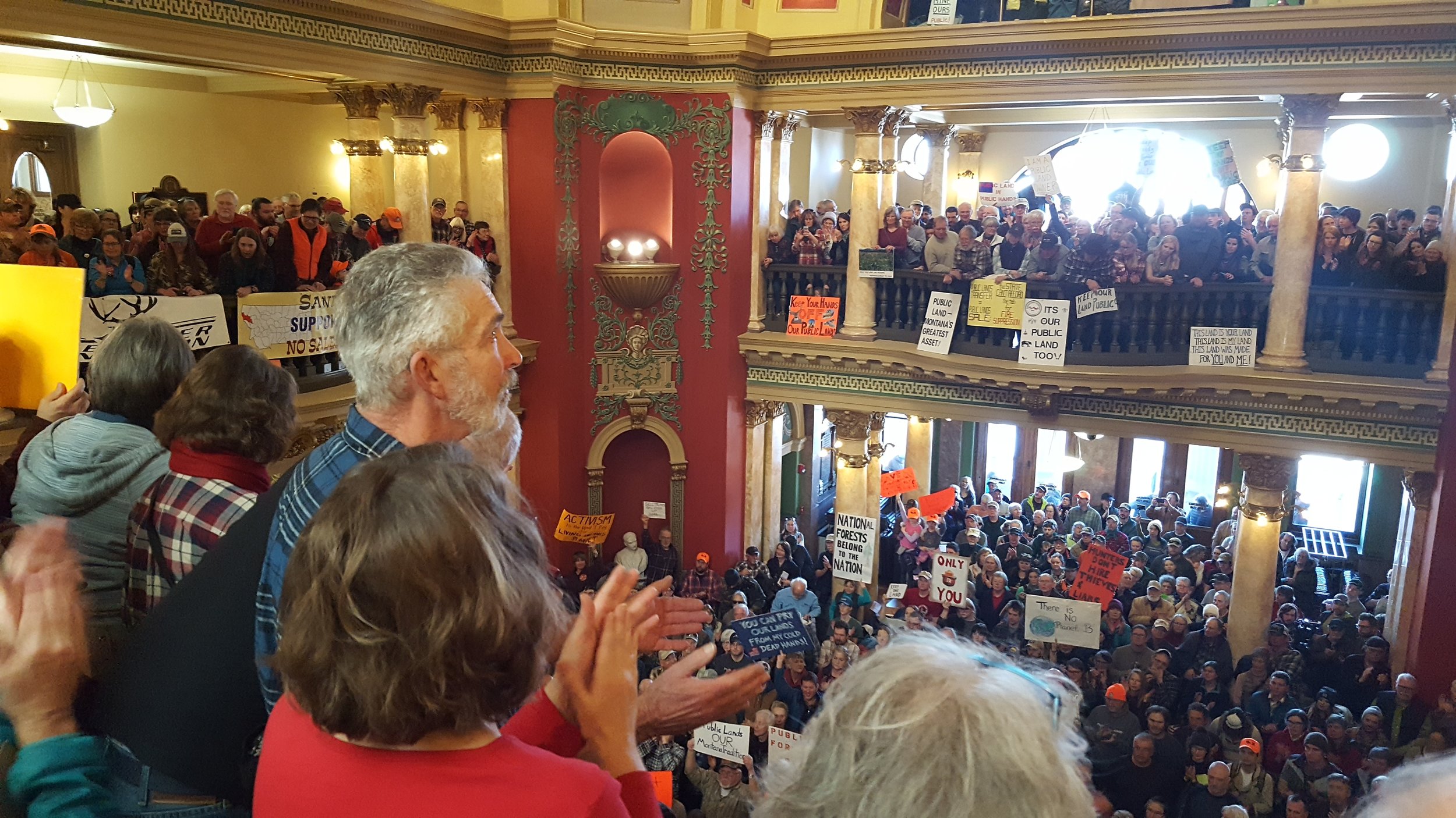 More than 1,500 Montanans turned out for a public lands rally at the Capitol in Helena on Jan. 30. (Photo GYC.)