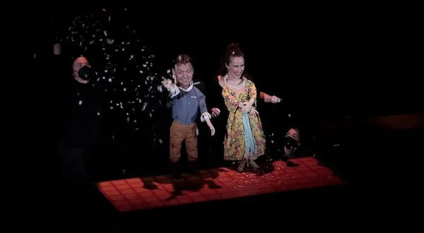 Kings, Robots, and Giants