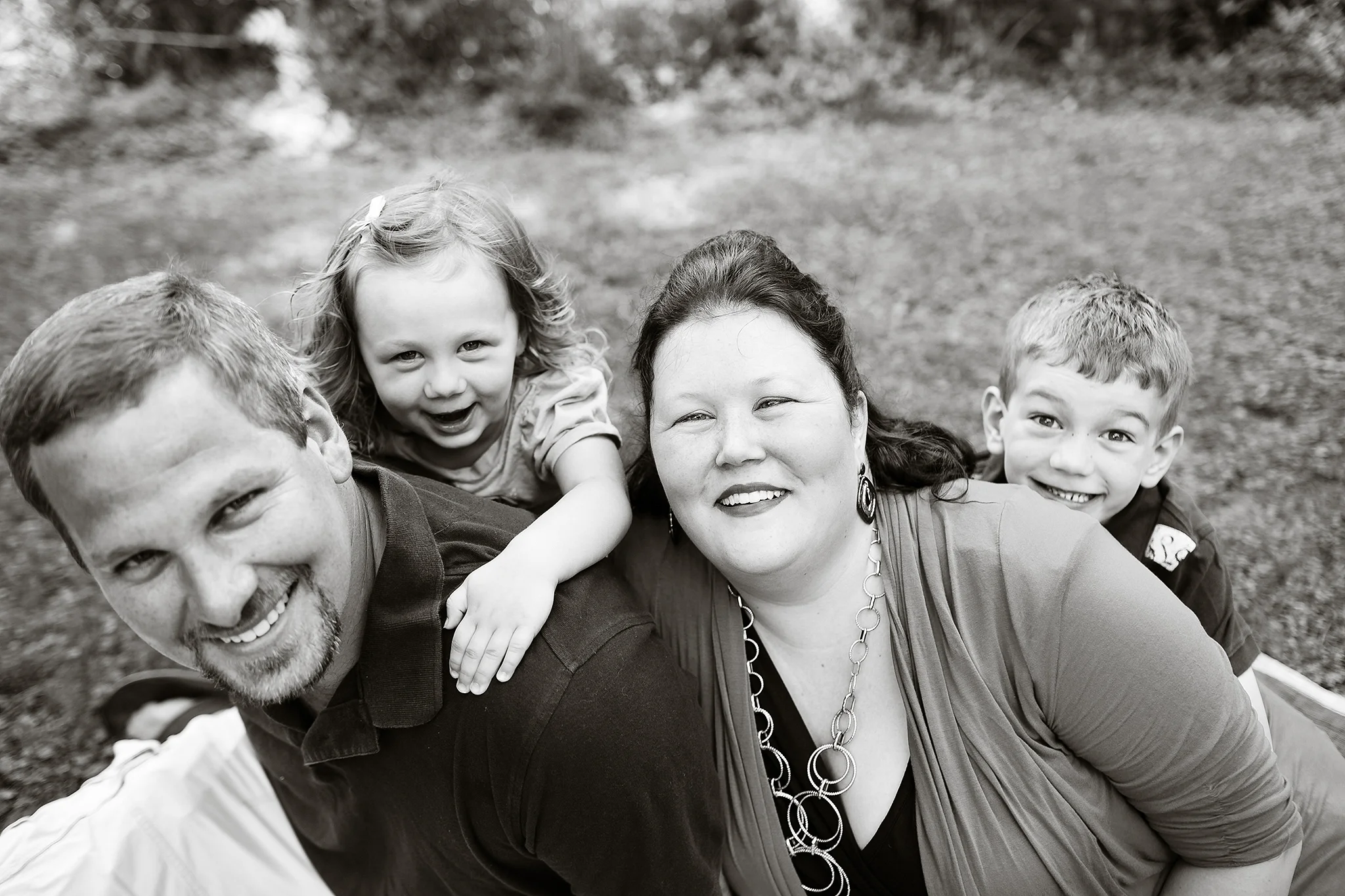 Tom, Lauren, Ethan, and Isabel | Morrison, IL Family Photography
