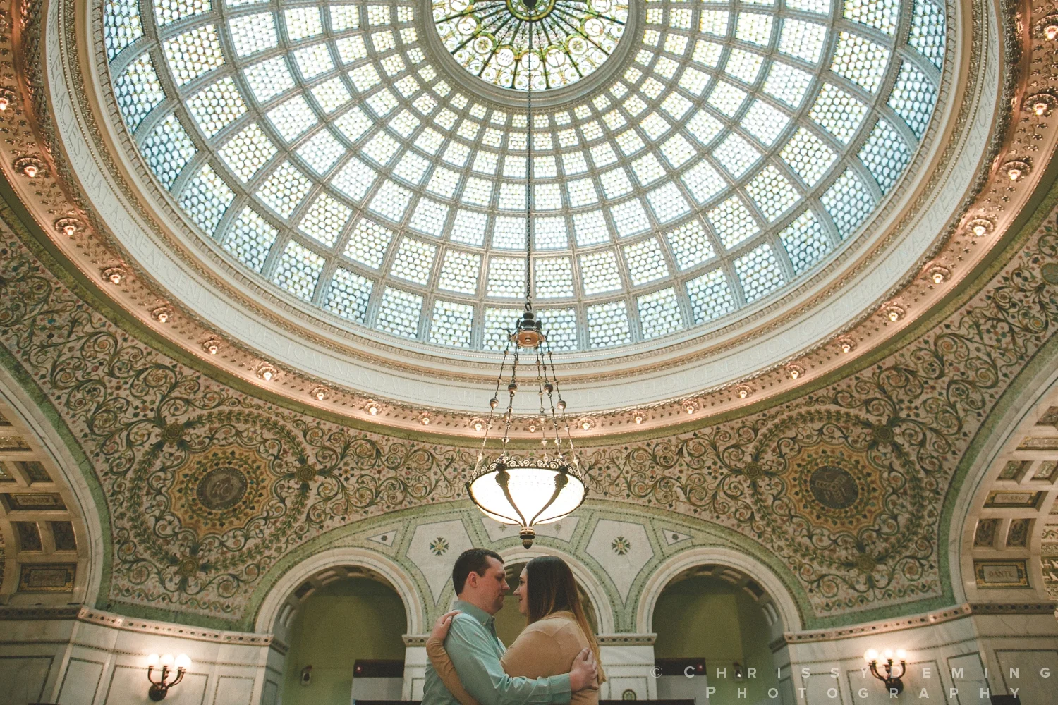 millennium park_chicago_engagement_photography_0009.jpg