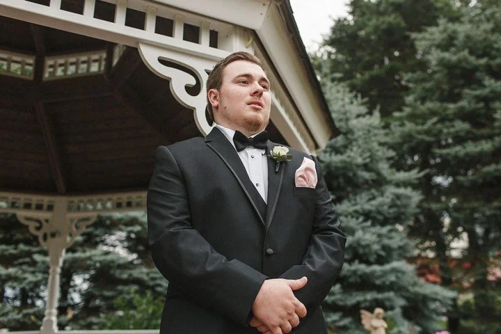 I photographed Lawerence and Lana&rsquo;s wedding back in July, and what a sweet day it was! Most people wouldn&rsquo;t want to go through with an outdoor wedding with a chance of rain, but Lawerence and Lana had their hearts set on an outdoor ceremo