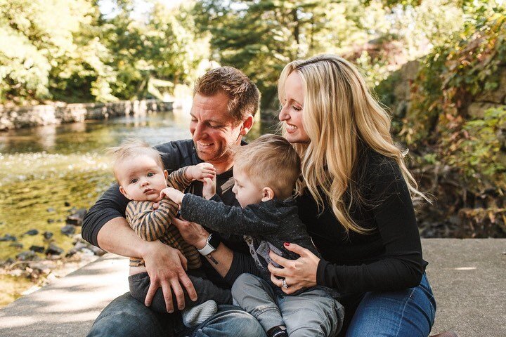 I&rsquo;m about two weeks away from photographing Geoff, Stephanie, and their boys again, so I figure it&rsquo;s high time I shared their photos from last year! It&rsquo;s always so great to catch up with them, and I can&rsquo;t wait to see how those