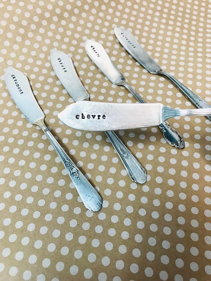 caromont cheese knife 3.jpg