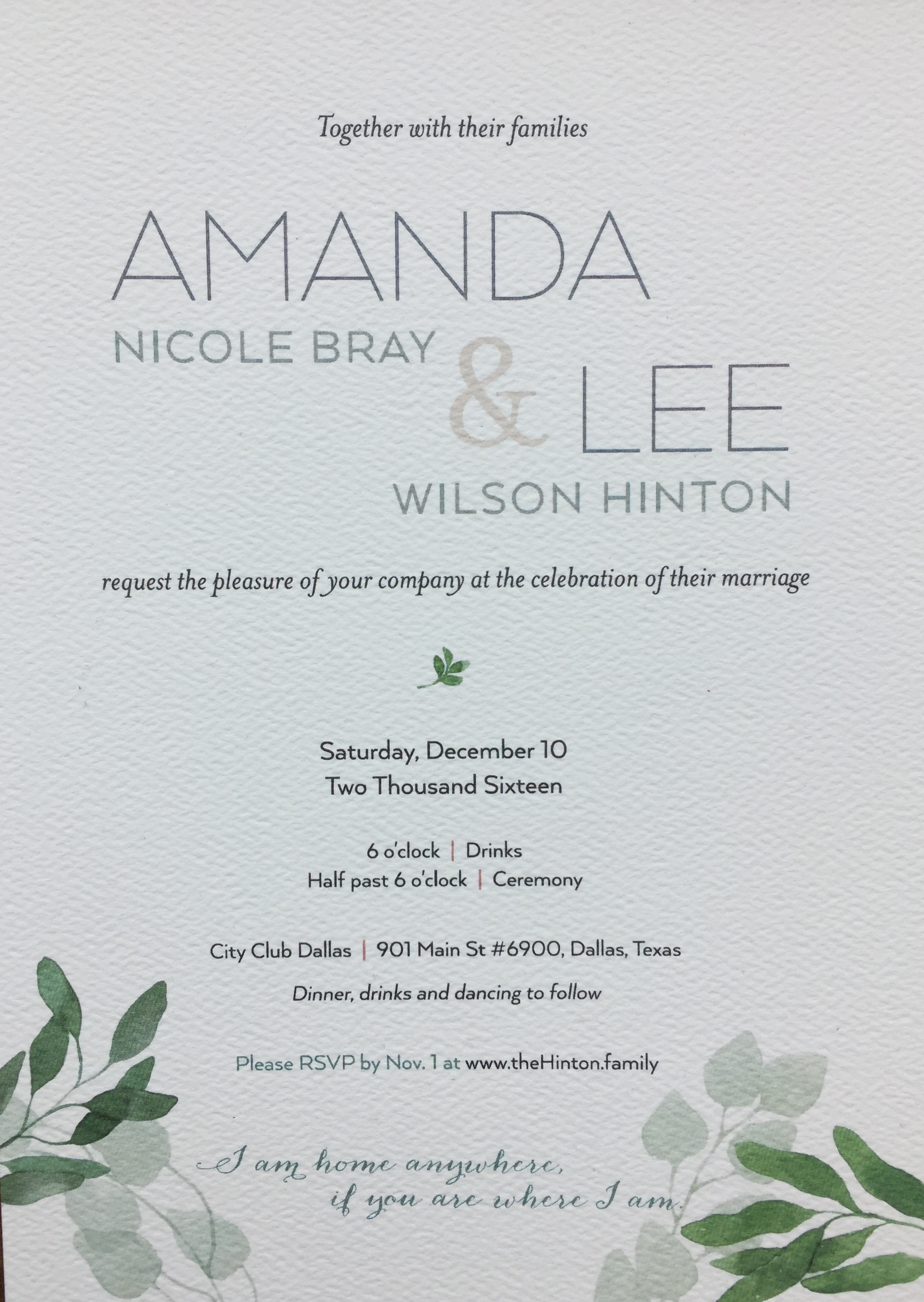  The invitation was simple, one-sided and didn't require extra shipping fees. 