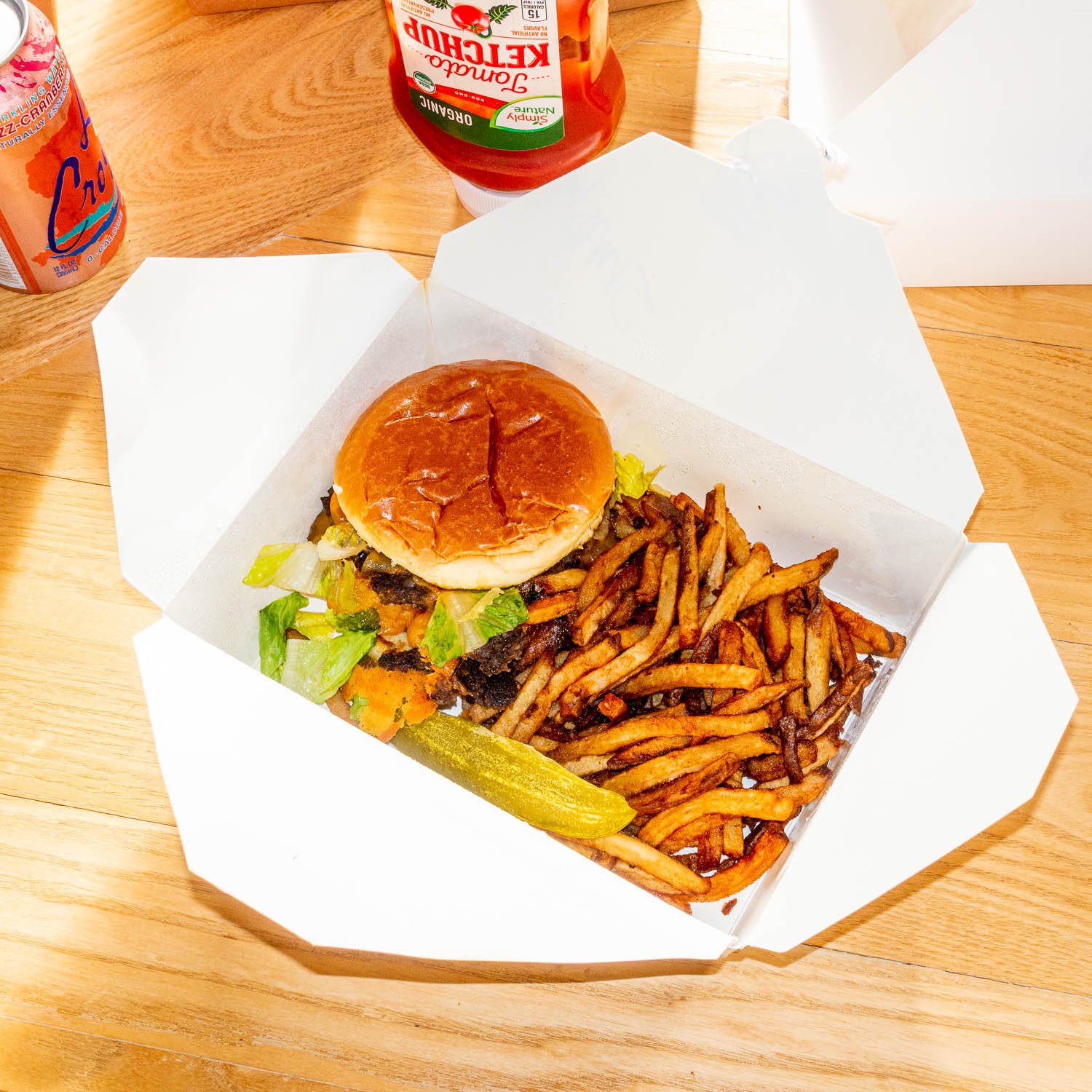 HANDLESMASH BURGER &amp; FRIES - HANDLEBAR - CHICAGO, IL