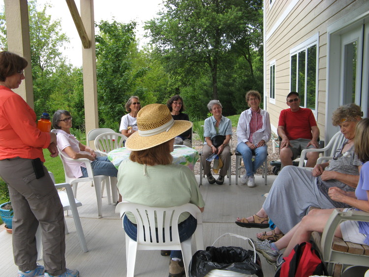  Introductions with Deb and Kent Donath, landowners. 