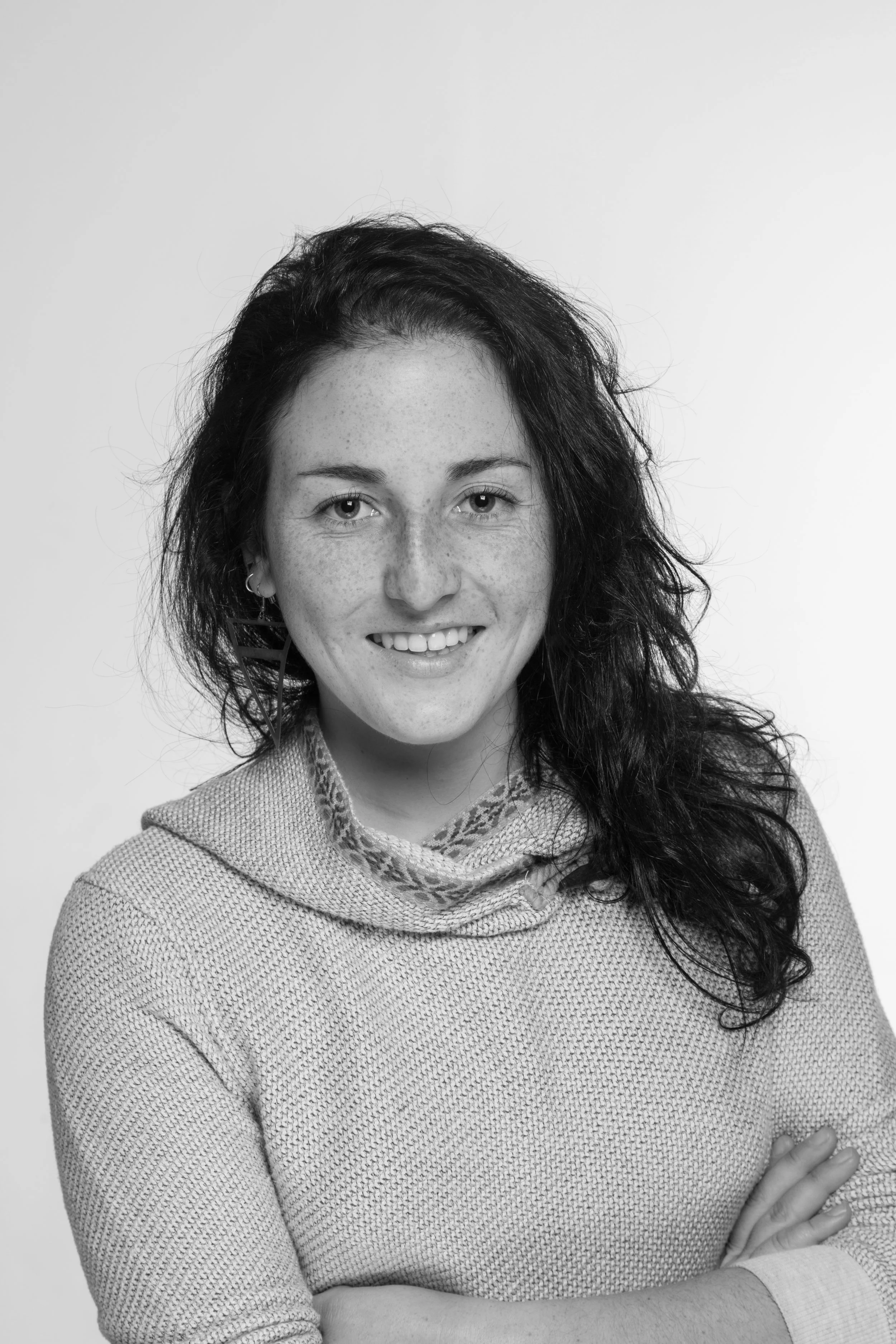 AGUSTINA POGGIONE.jpg