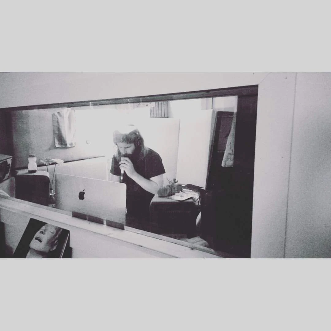 making musical sounds professionally since 2007!