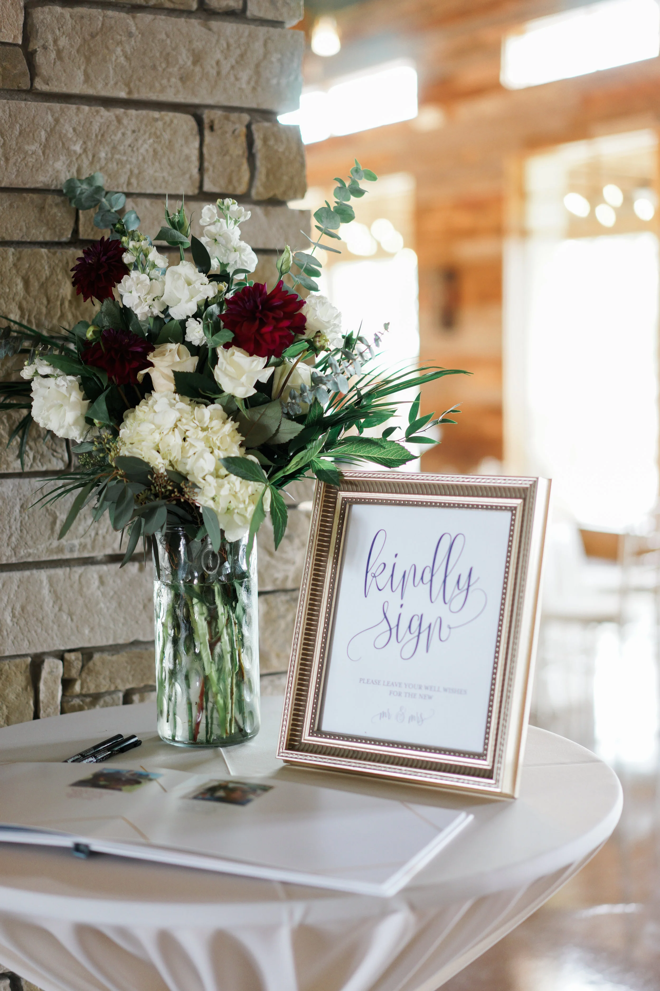 Canyonwood Ridge wedding photographer based out of Austin, Texas.