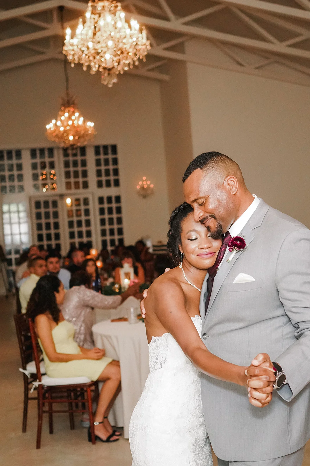 The Ivory Oak Wedding Venue in Wimberley, TX. Austin fine art wedding photographer. Ivory Oak Wedding Photos. Ivory Oak wedding photographer.