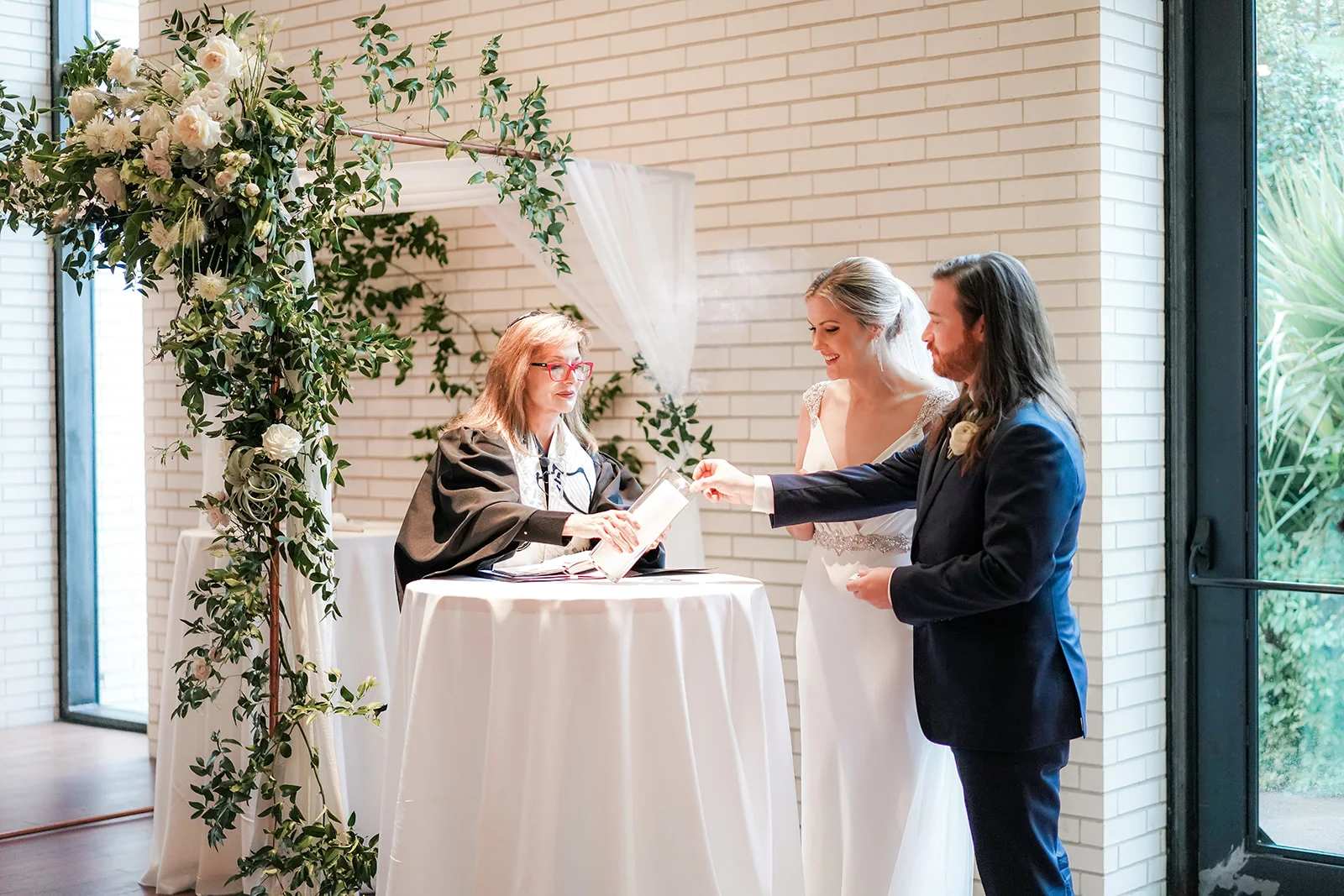 South Congress Hotel Wedding. South Congress Hotel Wedding Photographer. Austin Wedding Photographer.
