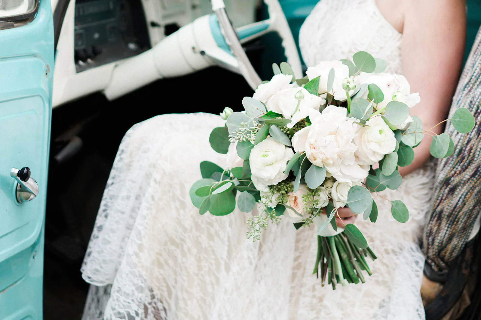 Austin Wedding Photographer | Intimate Austin Wedding Photos | Chapel Dulcinea Wedding | Austin Wedding Venue | Austin Elopement | Caitlin Rose Photography