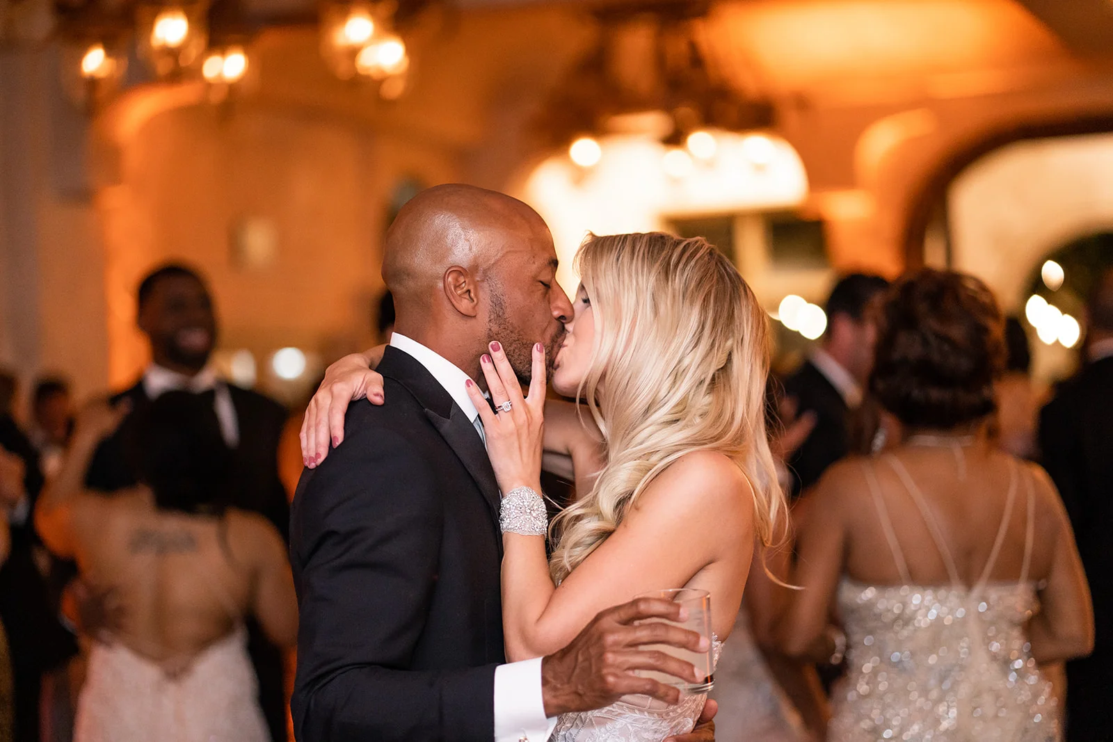 Villa Antonia wedding, Villa Antonia wedding photos, Villa Antonia wedding photographer, Austin wedding photographer, Austin wedding venue, Fine Art Wedding