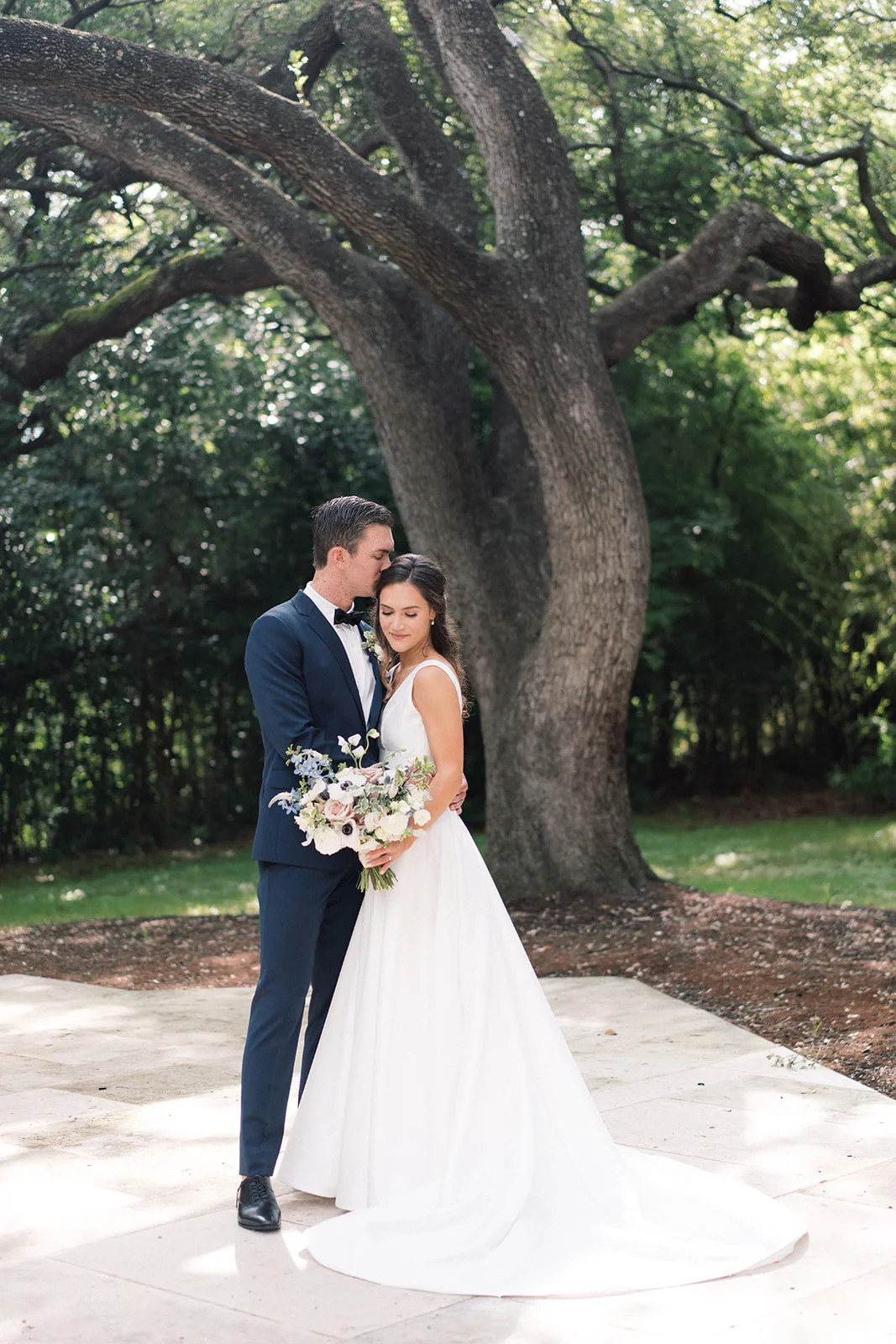 Mercury Hall Wedding | Austin Wedding Venue | Mercury Hall Brunch Wedding | Austin Wedding Photographer | Austin Brunch Wedding | Mercury Hall | Caitlin Rose Photography | Austin Wedding Photos | Mercury Hall Wedding Photos | South Congress Hotel | Austin Wedding Photographer
