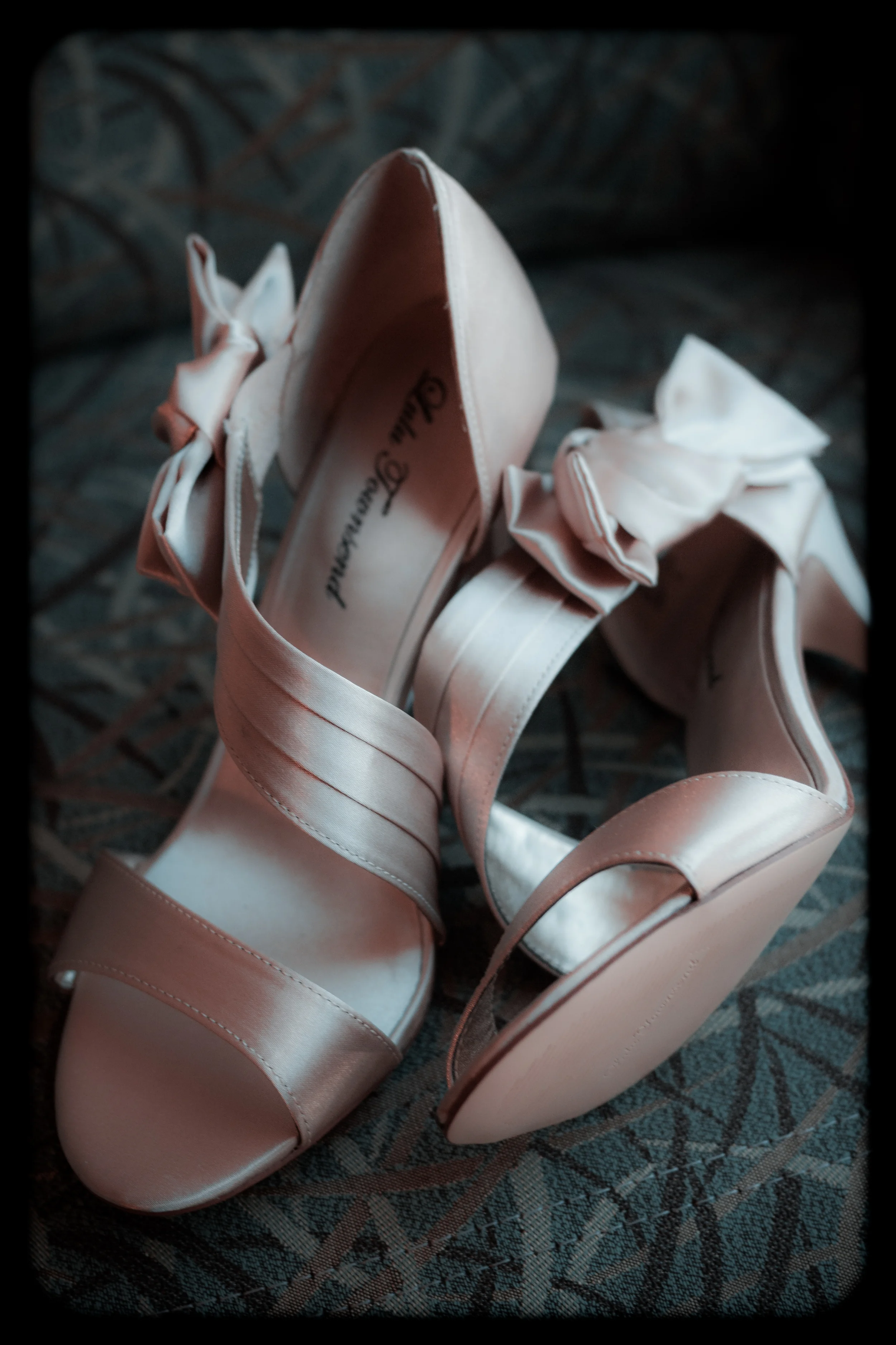 weddingshoes2.jpg