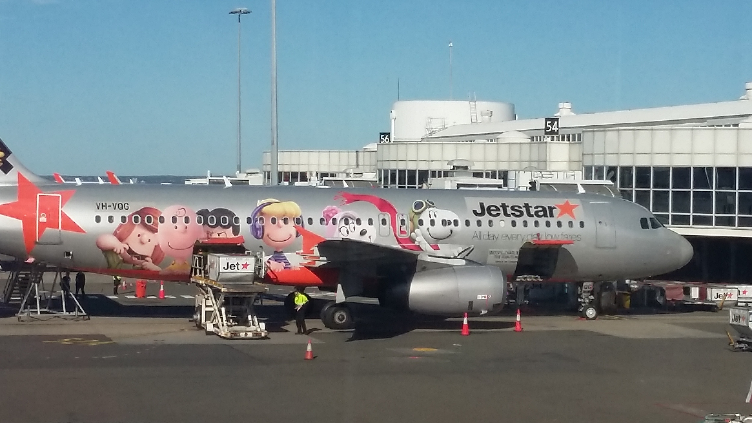 スヌーピー Jetstar Tci Sydney