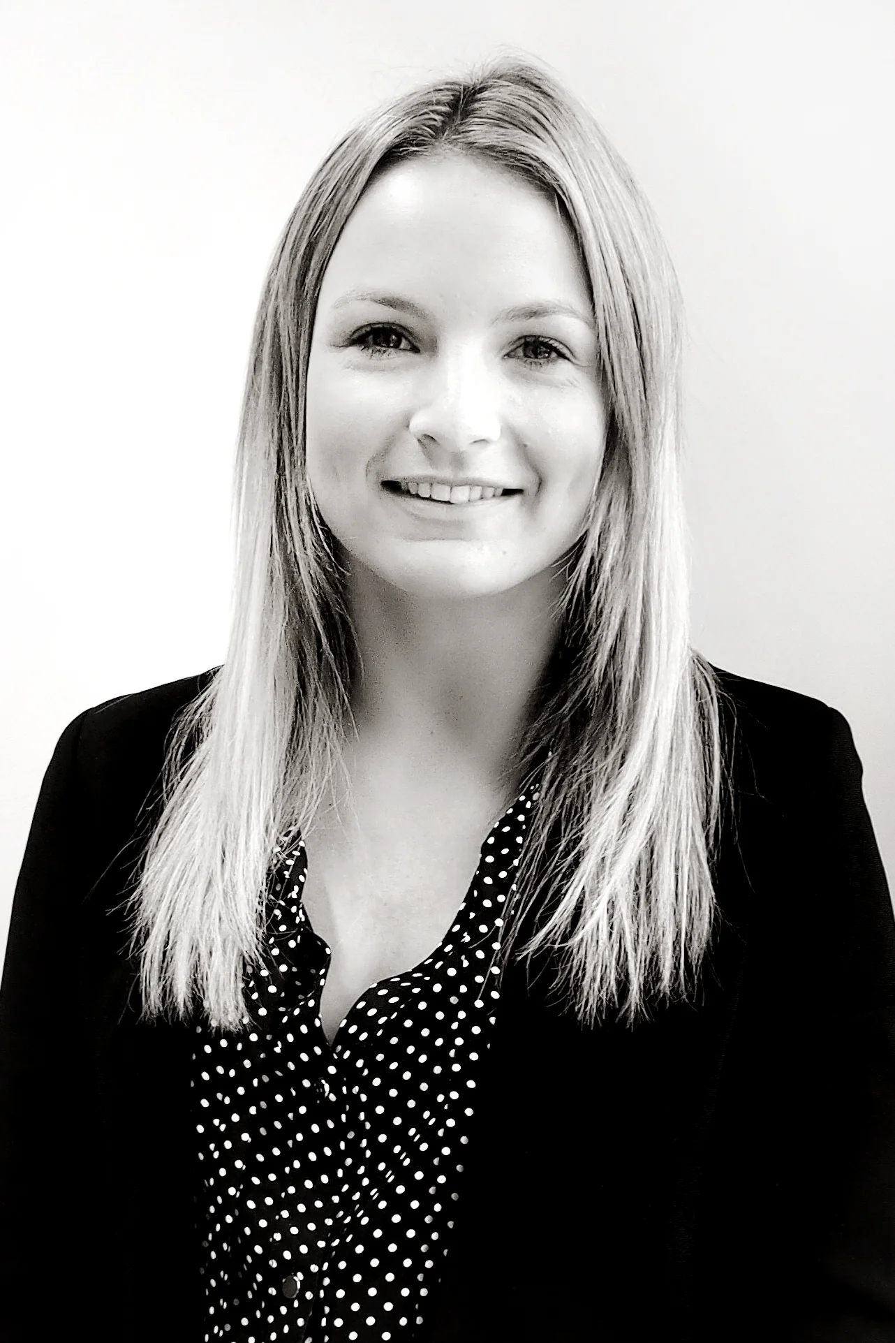 Zoe Raphael | Director