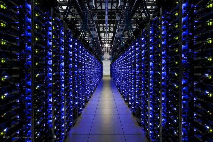 computers hardware data center 2000x1333 wallpaper_www.wallpaperfo.com_73.jpg