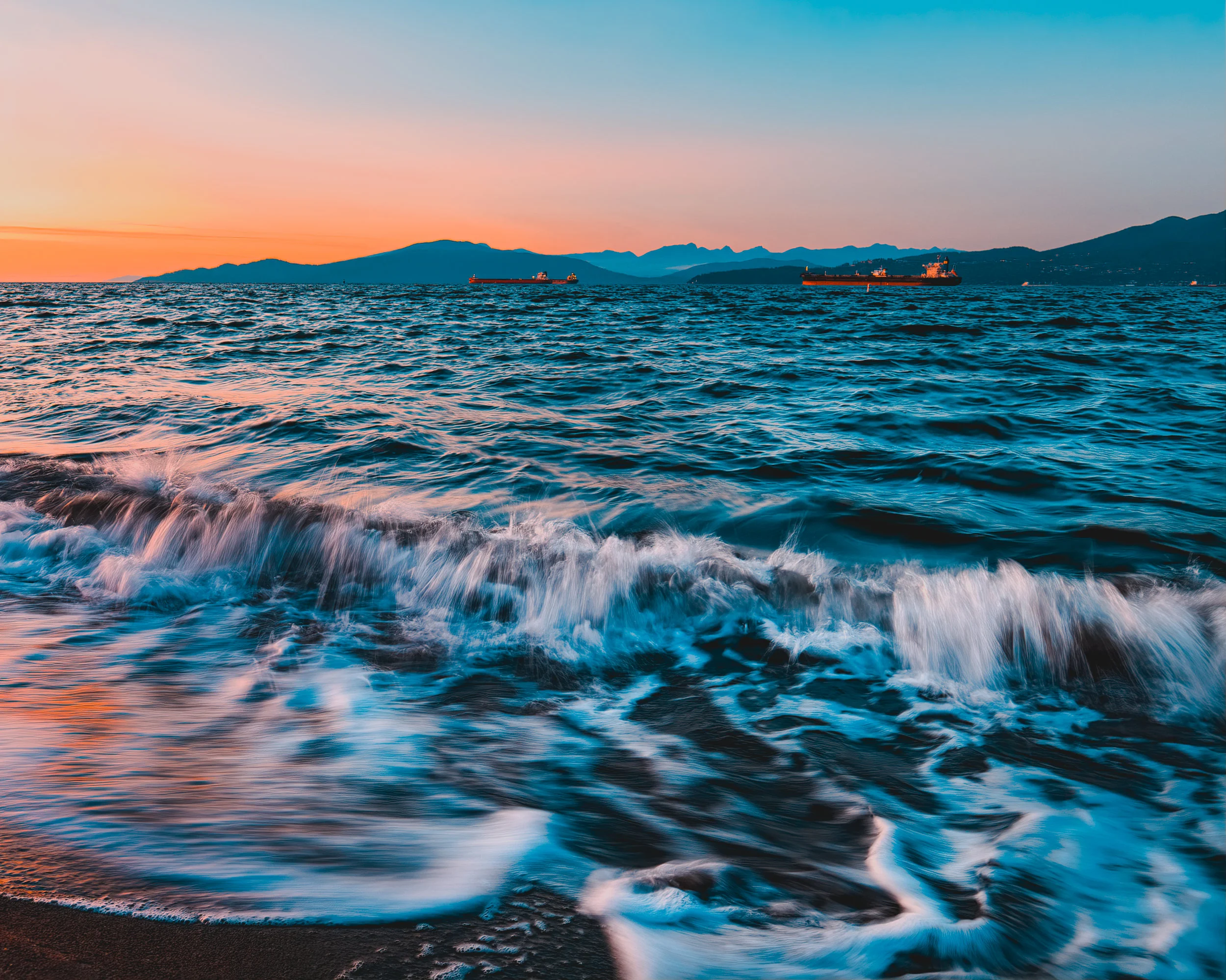 Sunset waves.jpg