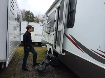 Step 8: Choosing an RV or Camper