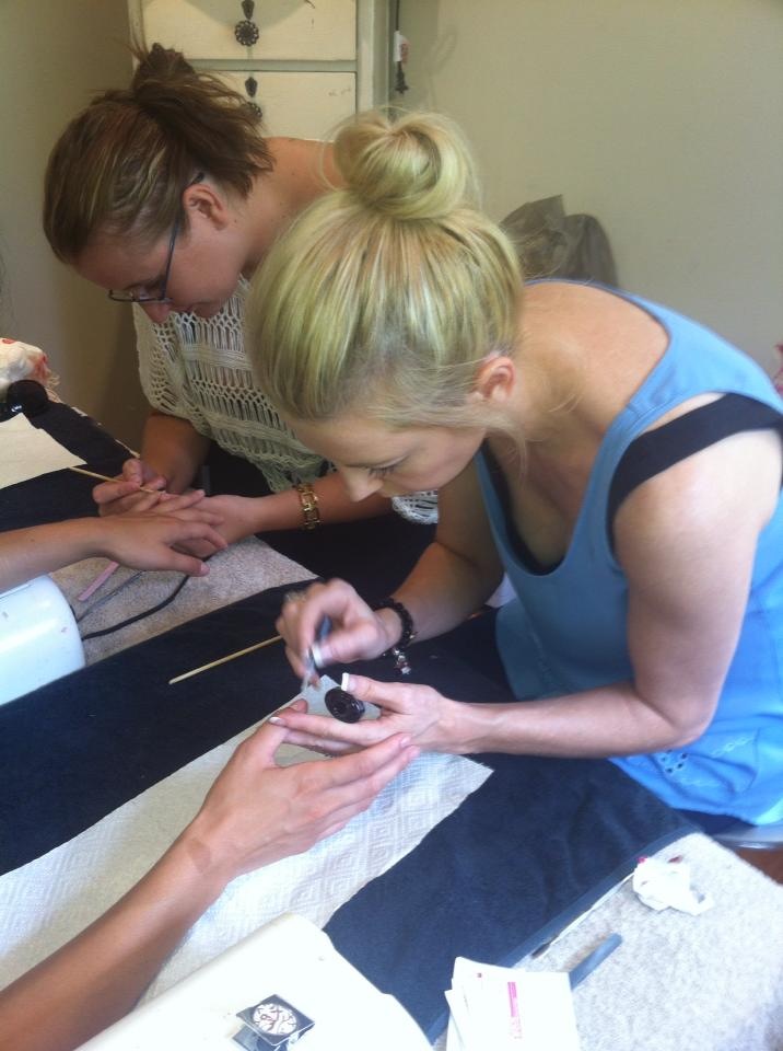 Learning shellac nails