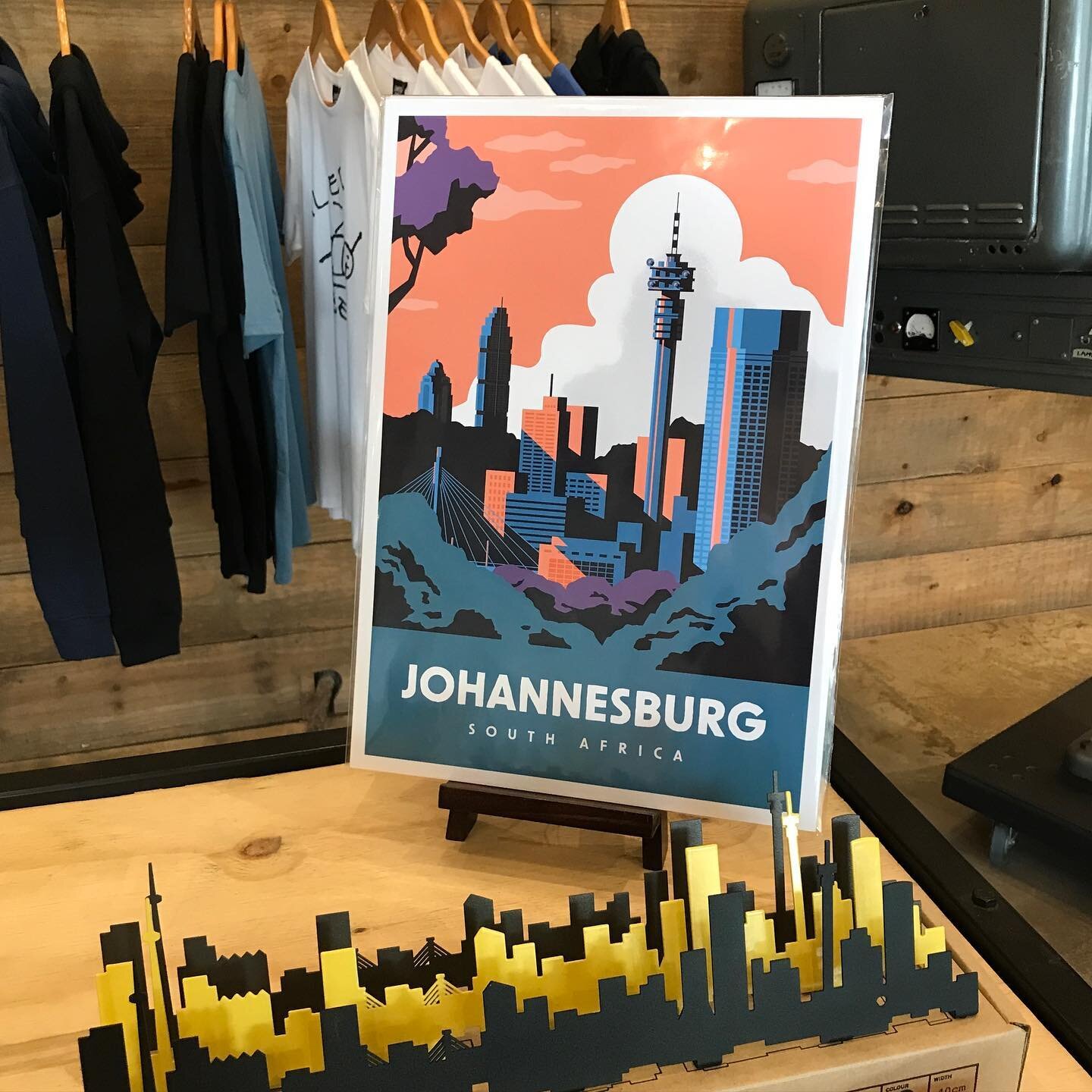 The Joburg poster we illustrated for @thebioscope and @limited_edish features Jacaranda trees! The city is currently covered in purple blooms, looking good and smelling nice. (We even spotted two white Jacarandas in Rosebank!) 

To purchase the Johan