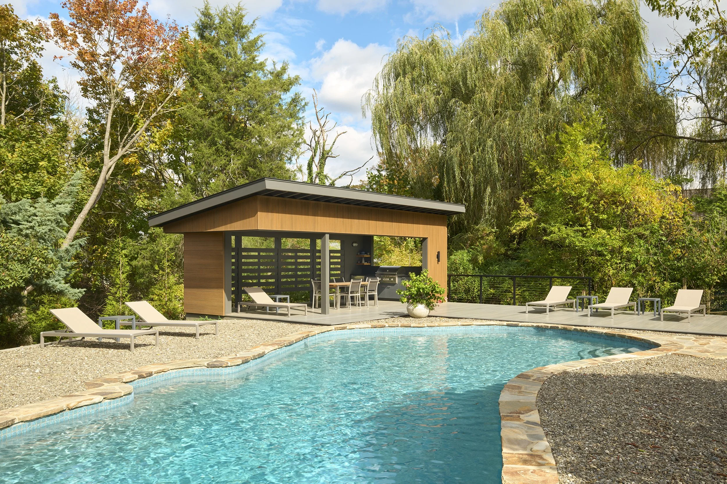 srj_1025_0204 1_horiz.jpg