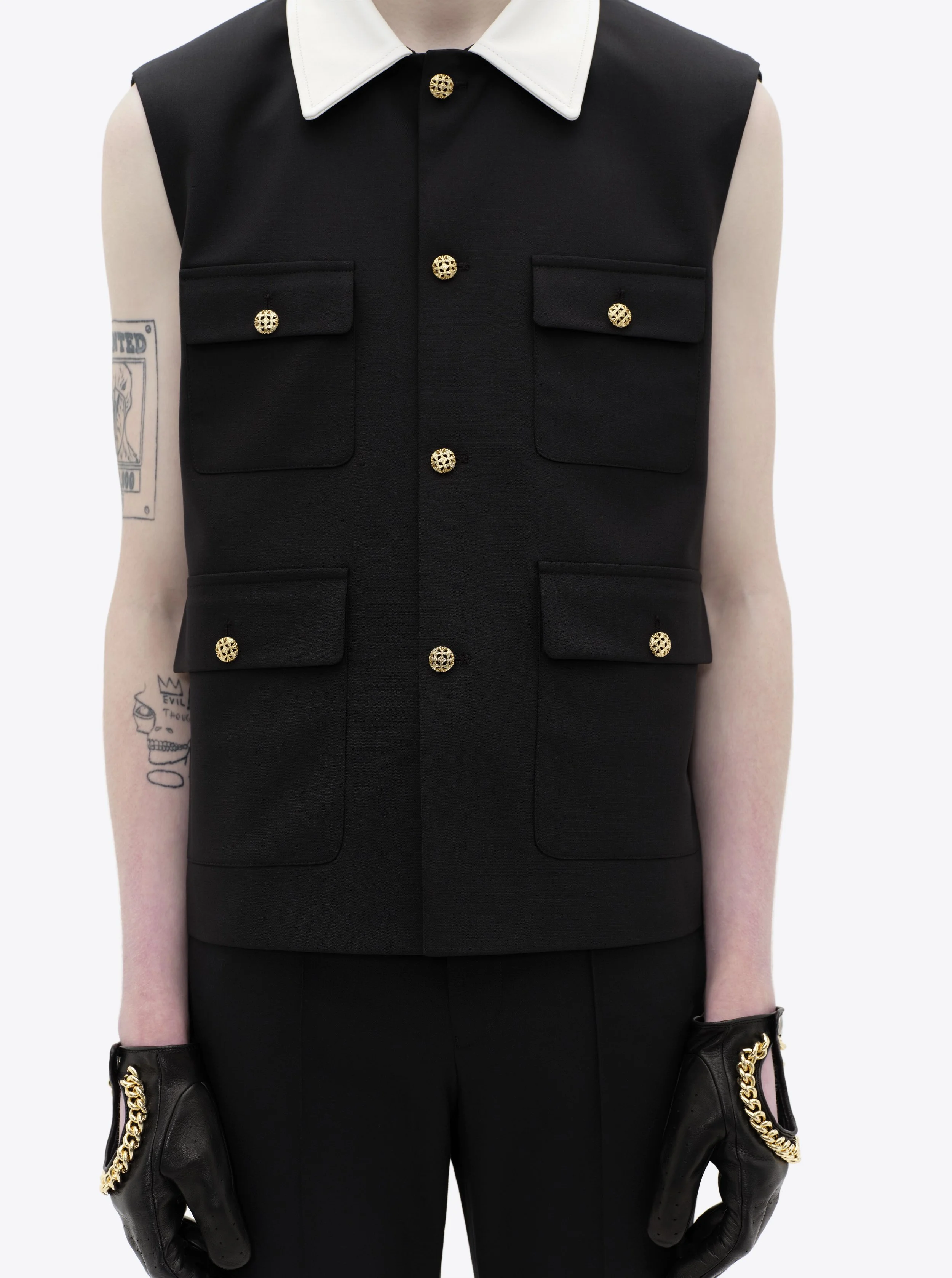 SLEEVELESS JACKET — ERNEST W. BAKER