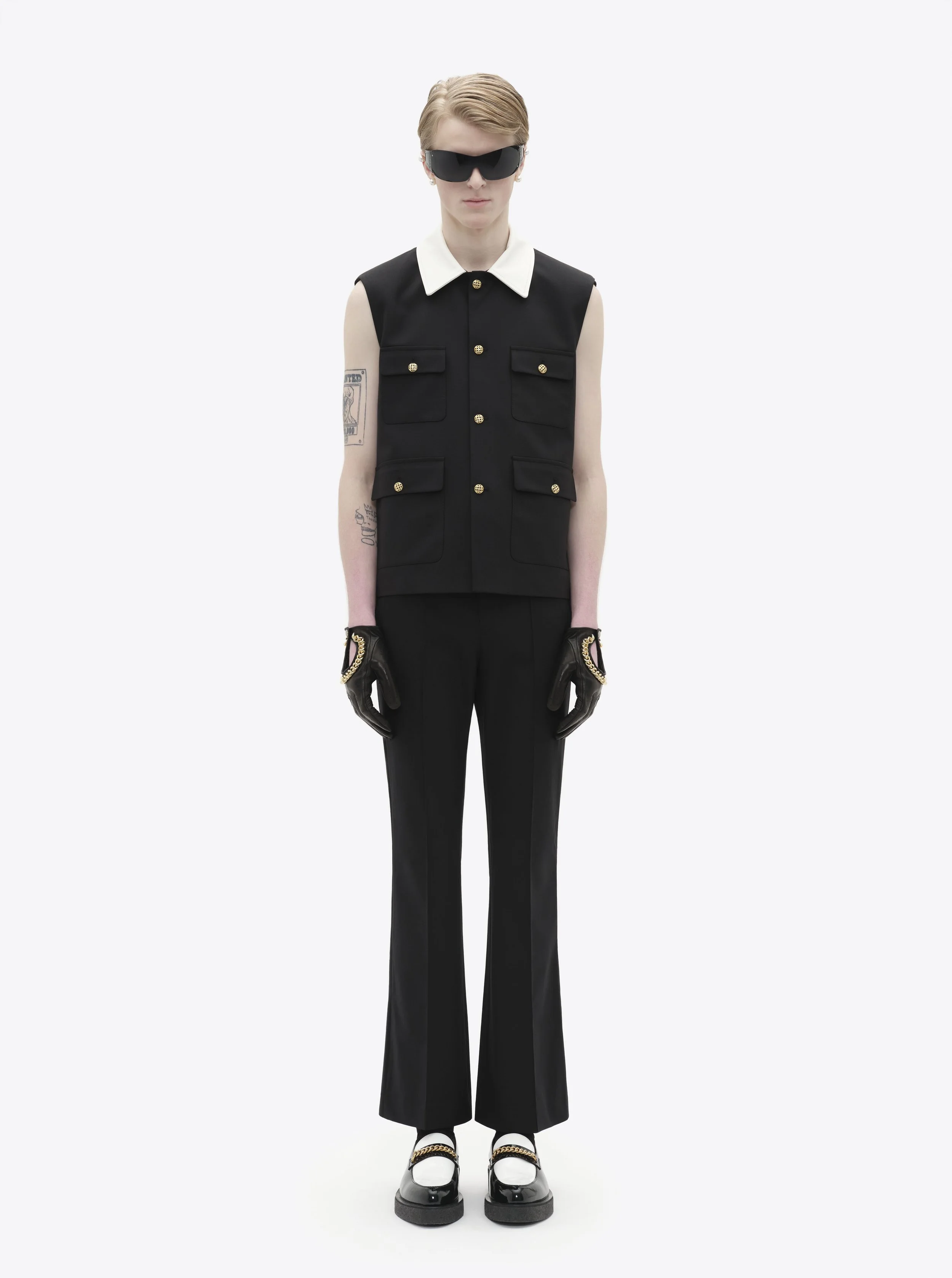 SLEEVELESS JACKET — ERNEST W. BAKER