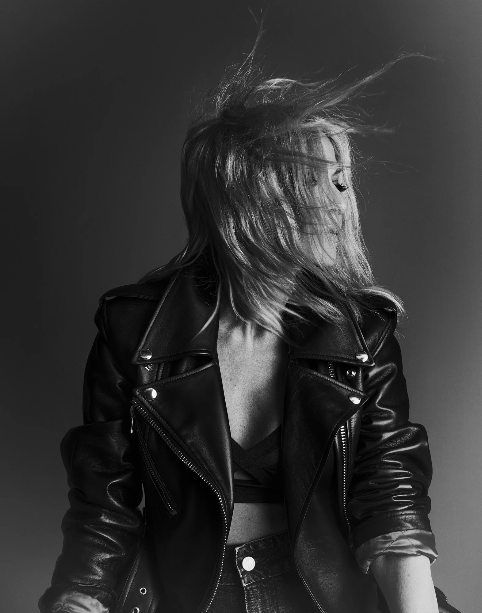 AnnaVissi_S08_1774  RETOUCH_RVB copy.jpg