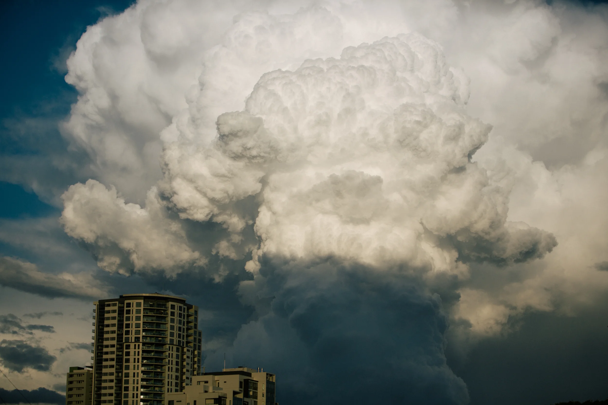 Clouds_LanewayBrisbane_31January2015_MiaForrest_104A3891.jpg