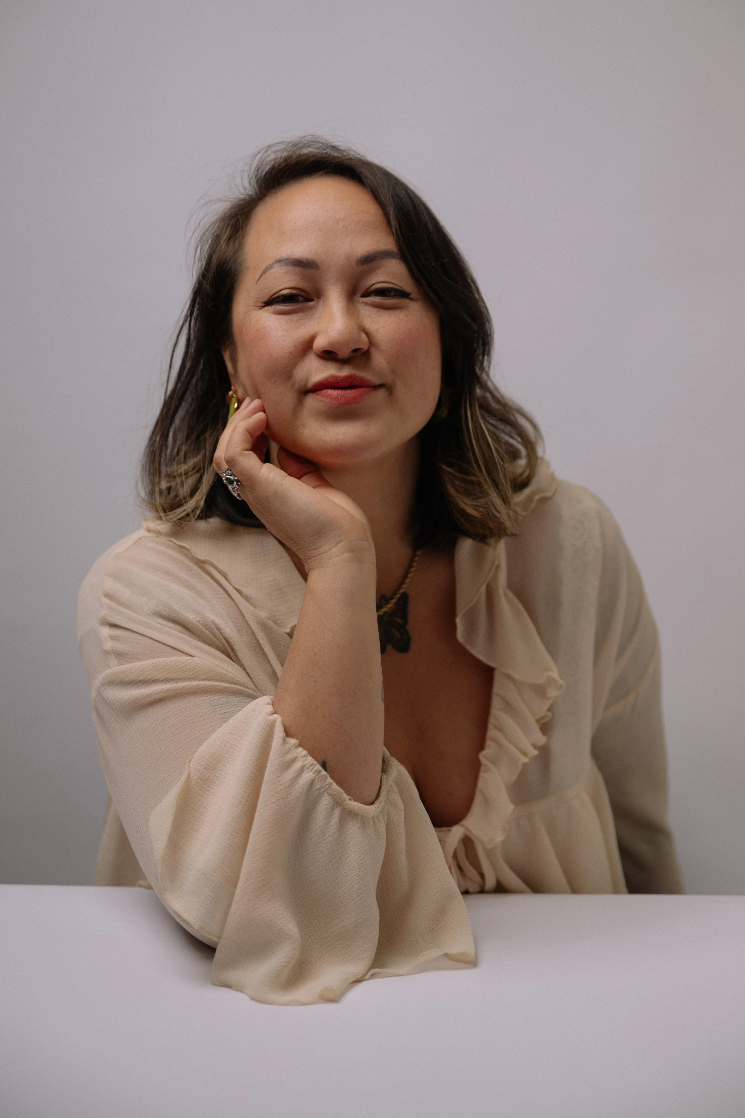 204_AE2I9728_Becca.jpg