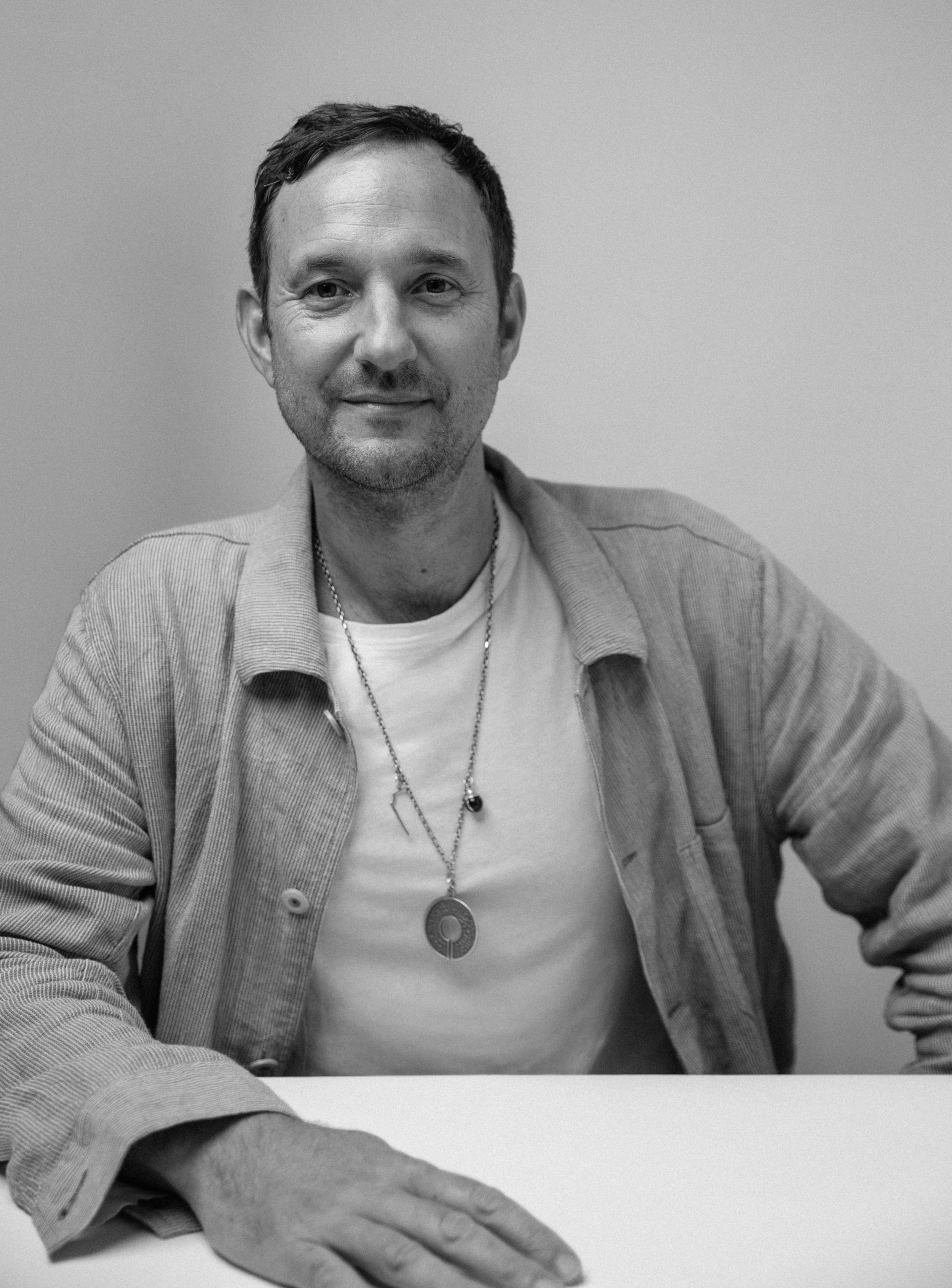 08_AE2I0141-Edit_CHRIS_BW_MiaForrest.jpg