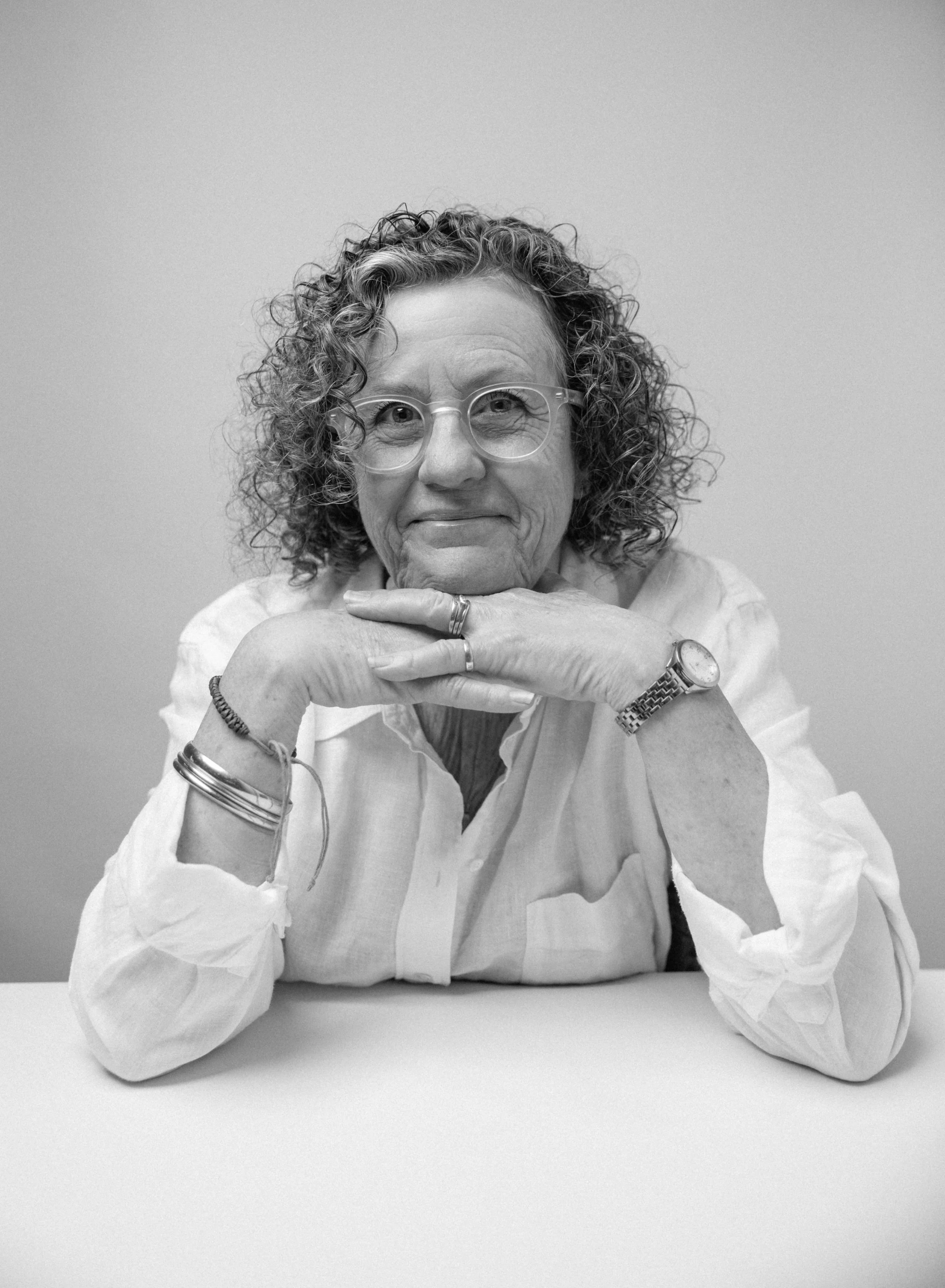 05_AE2I0405-Edit_JENNY_BW_MiaForrest.jpg