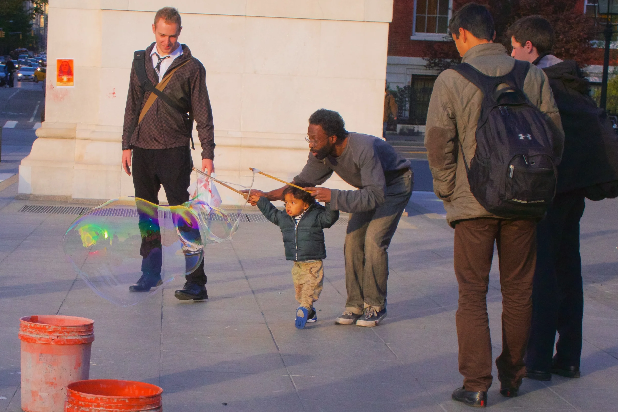 Kids in the City: Momma, That Person Looks Funny