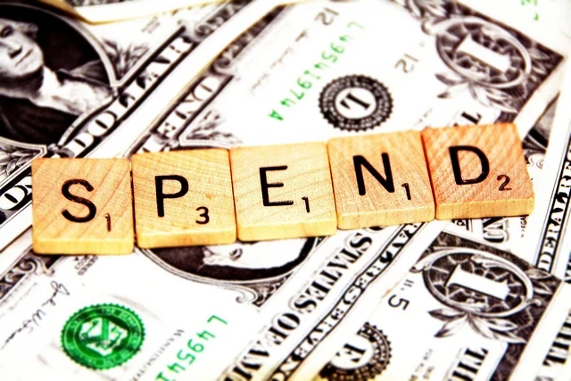 Spending & Debt: Practical Advice for Common Questions