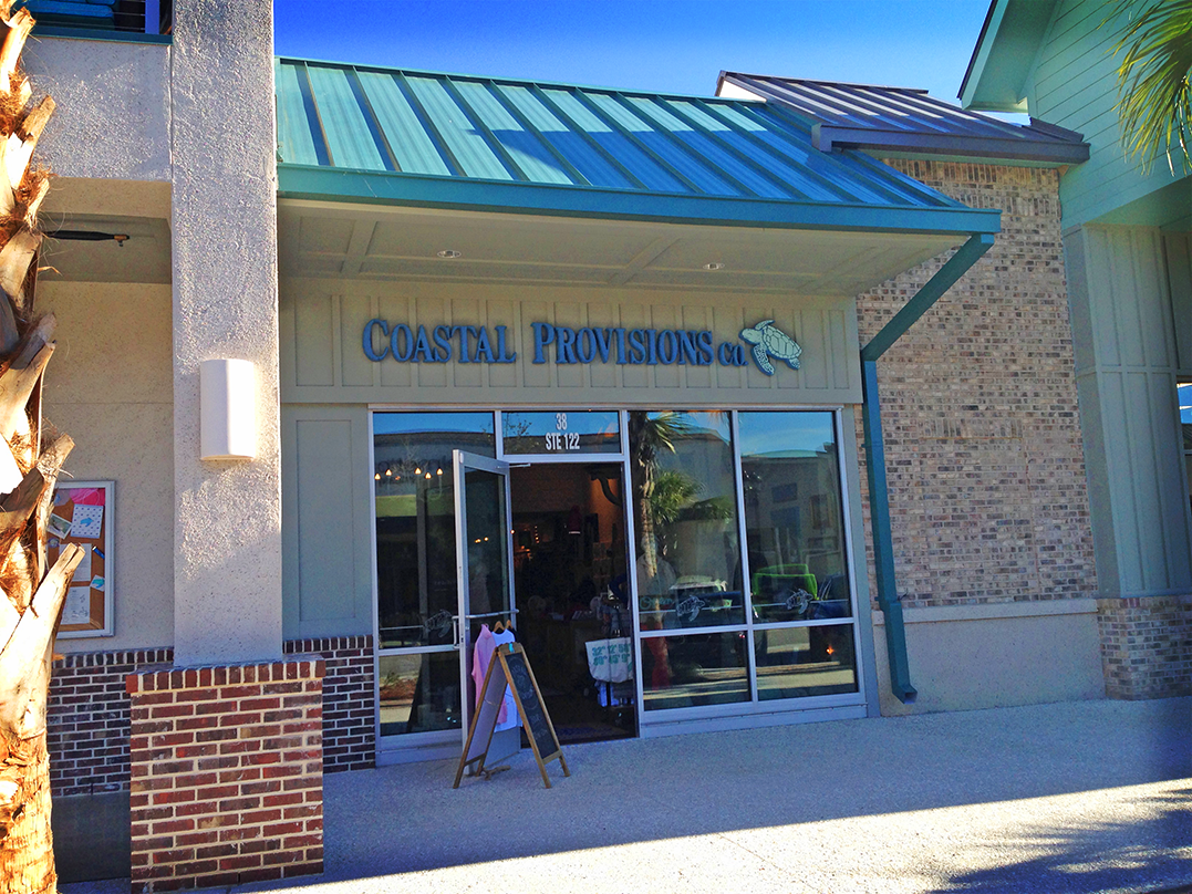 Shelter Cove Towne Centre Shopping & Dining on Hilton Head Island