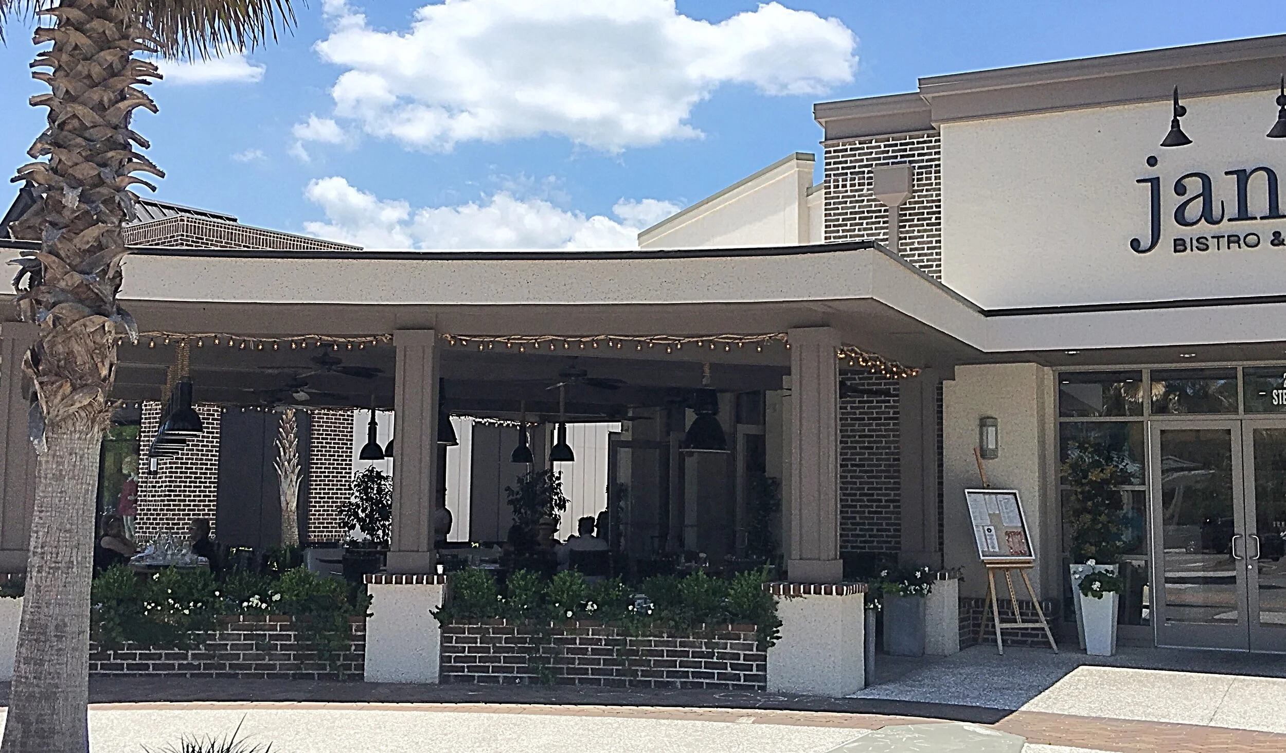 Jane Bistro &amp; Bar