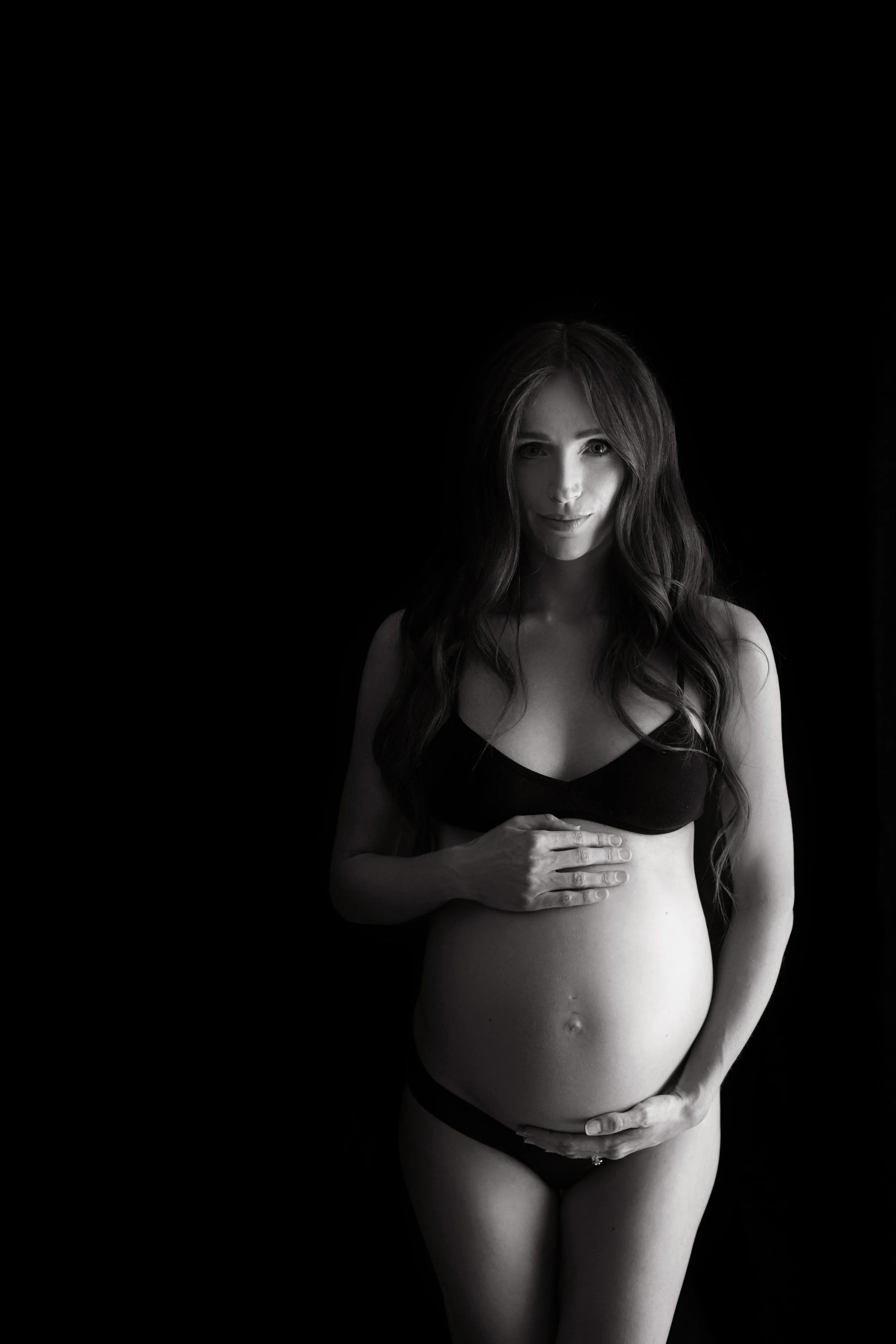 Maternity Photographer Northwich.jpg