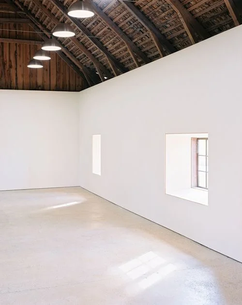 Help ons mee zoeken naar ruimte voor de studio!