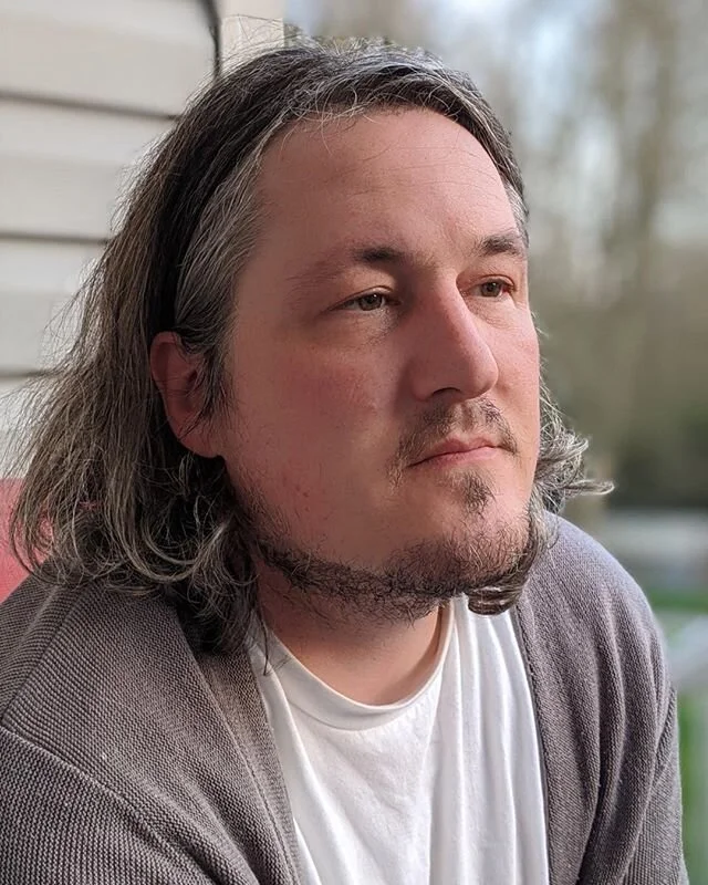 Taking a couple days to rest before getting back to drawing. : :
:
#art #artist #selfportrait #artwork #seattleart #seattleartist #seattleartpost #seattleartscene #artscene #globalart #contemporaryartist #modernart #artistathome