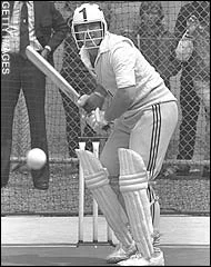 Dennis Amiss bats in the nets with a helmet before the second Packer Supertest in Melbourne, December 1978 © Getty Images
