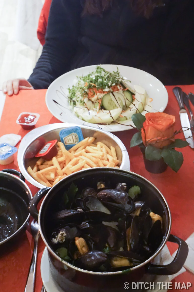 Disappointing mussels in Bruges, Belgium 