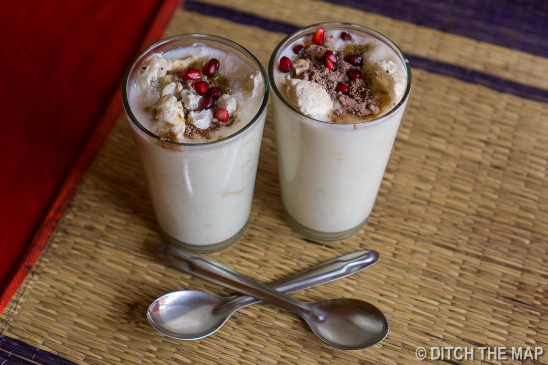 Banana Lassi for Lunch in Agra, India