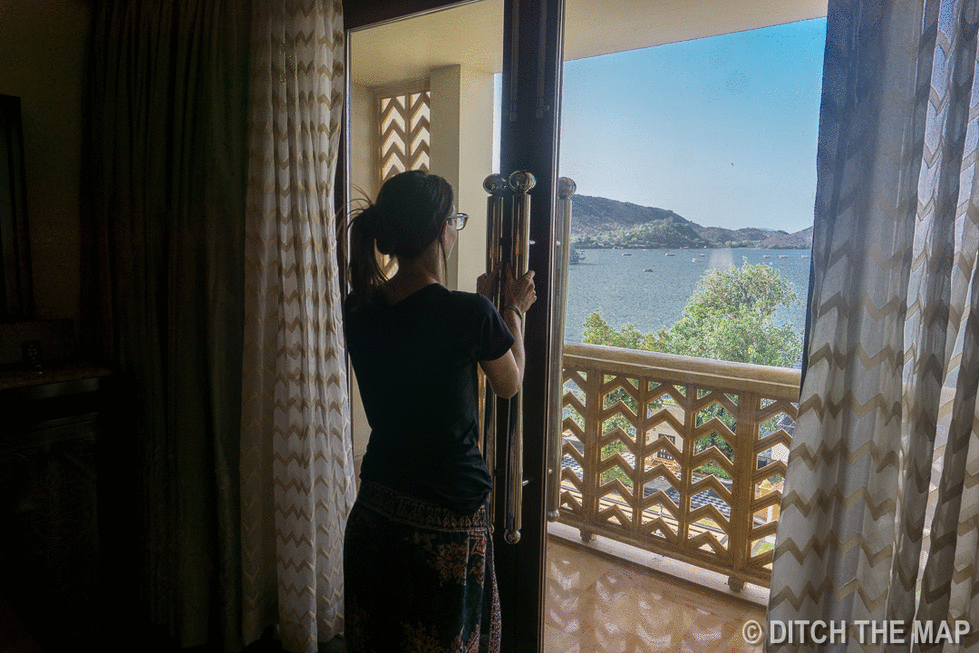 Sylvie feeling like a queen in Udaipur, India