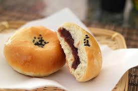 Red bean buns
