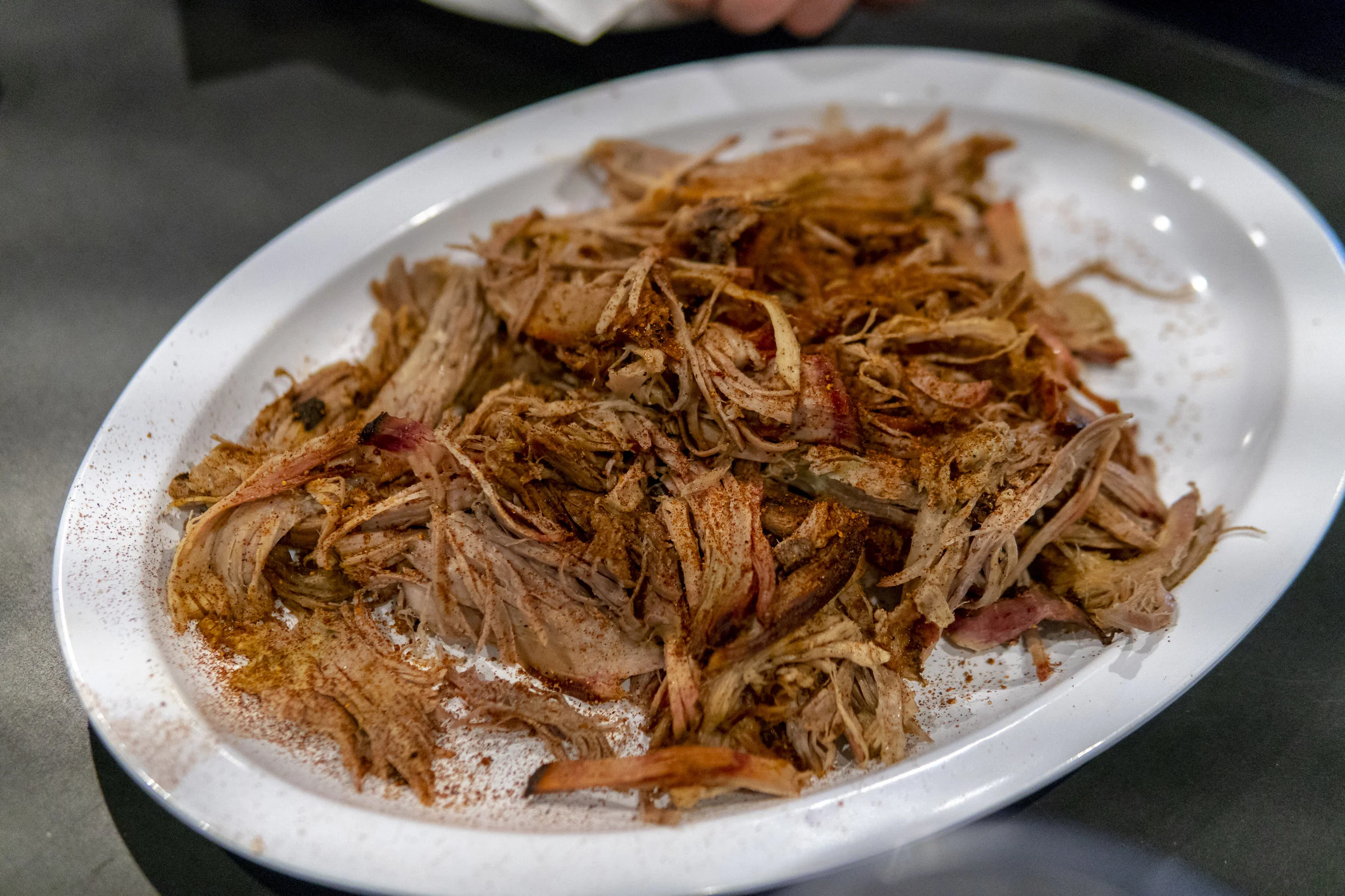 The Ultimate Memphis Weekend: A Guide to BBQ, Blues, and Booze with Photos