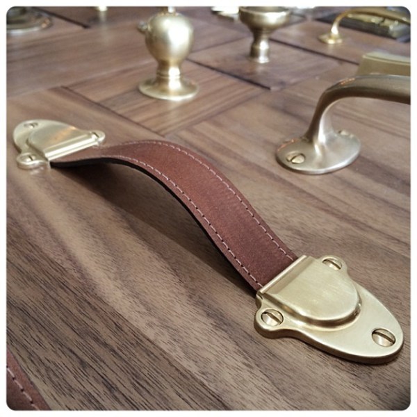 Casey-leather-strap-pull-w-antique-burnished-brass-ends-wh-brass-leather-pull-rosedale-medford-hardw.jpg