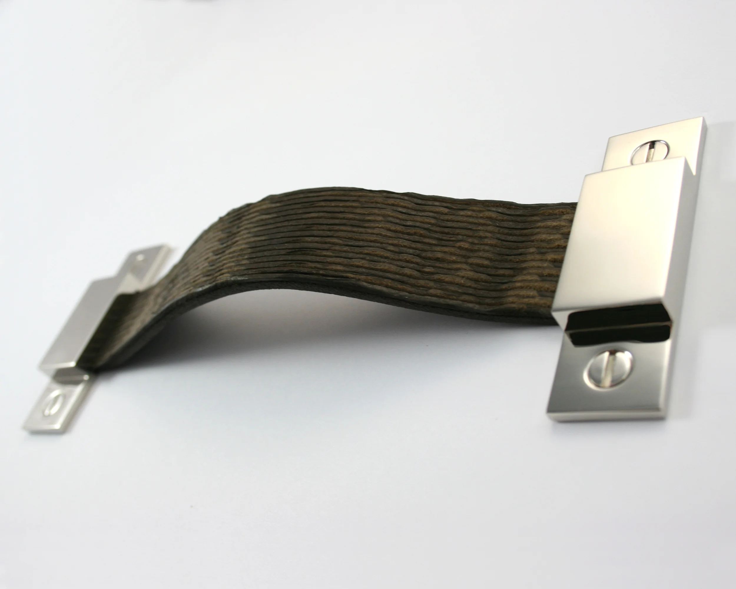 wh-drawerpull-mod-blade.jpg